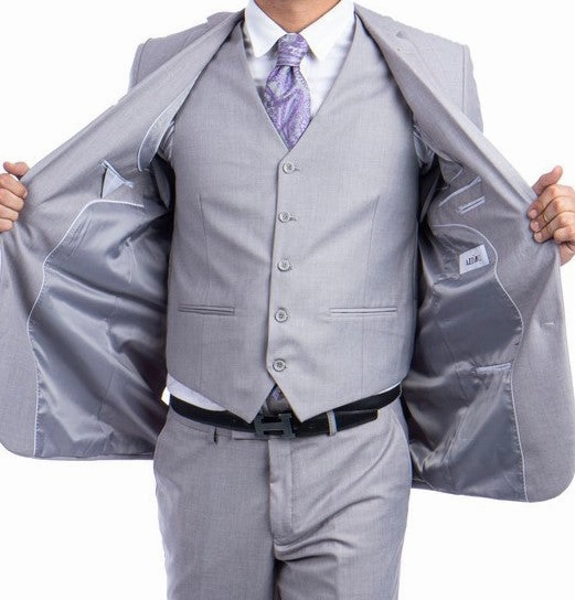 Statesman Collection: Light Grey Three-Piece Suit – Hybrid Fit