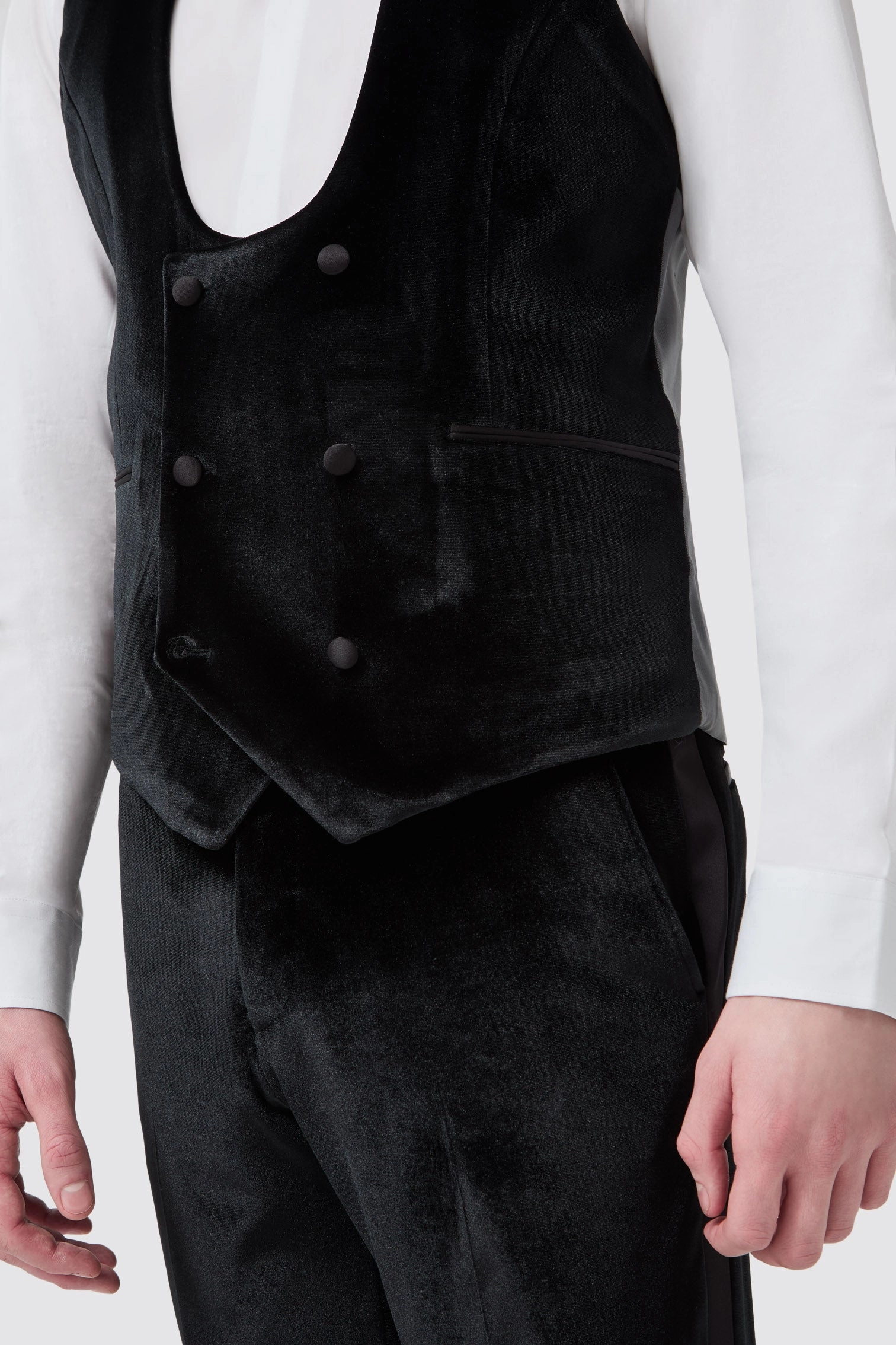 Sylvester Slim Fit Black Velvet Tuxedo Suit