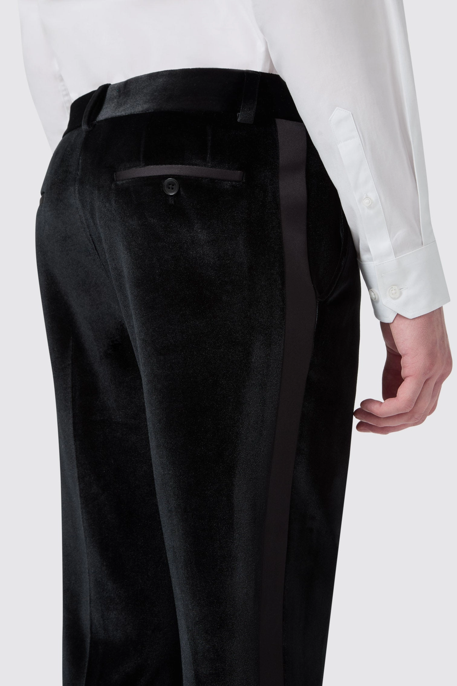 Sylvester Slim Fit Black Velvet Tuxedo Suit